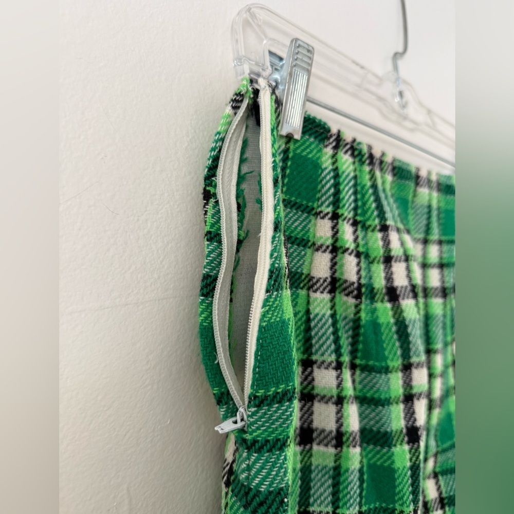 Vintage Retro Green Tartan Plaid Women's Wool Skirt Handmade - Size Small (4/6) - Picture 3 of 10